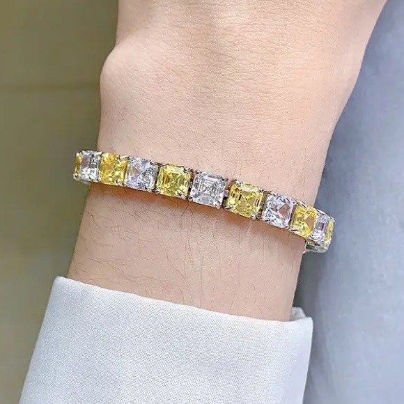 28ct Asscher Tennis Bracelet - Picture 3 of 16